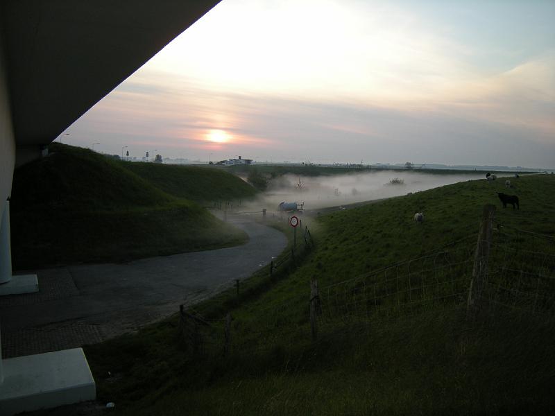 100515_Zeelandbrug_04.JPG - Lever de soleil au Zeelandbrug.